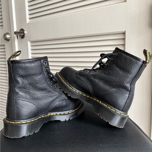 Doc Martens Icon 7B10 Leather Steel Toe Work Boots